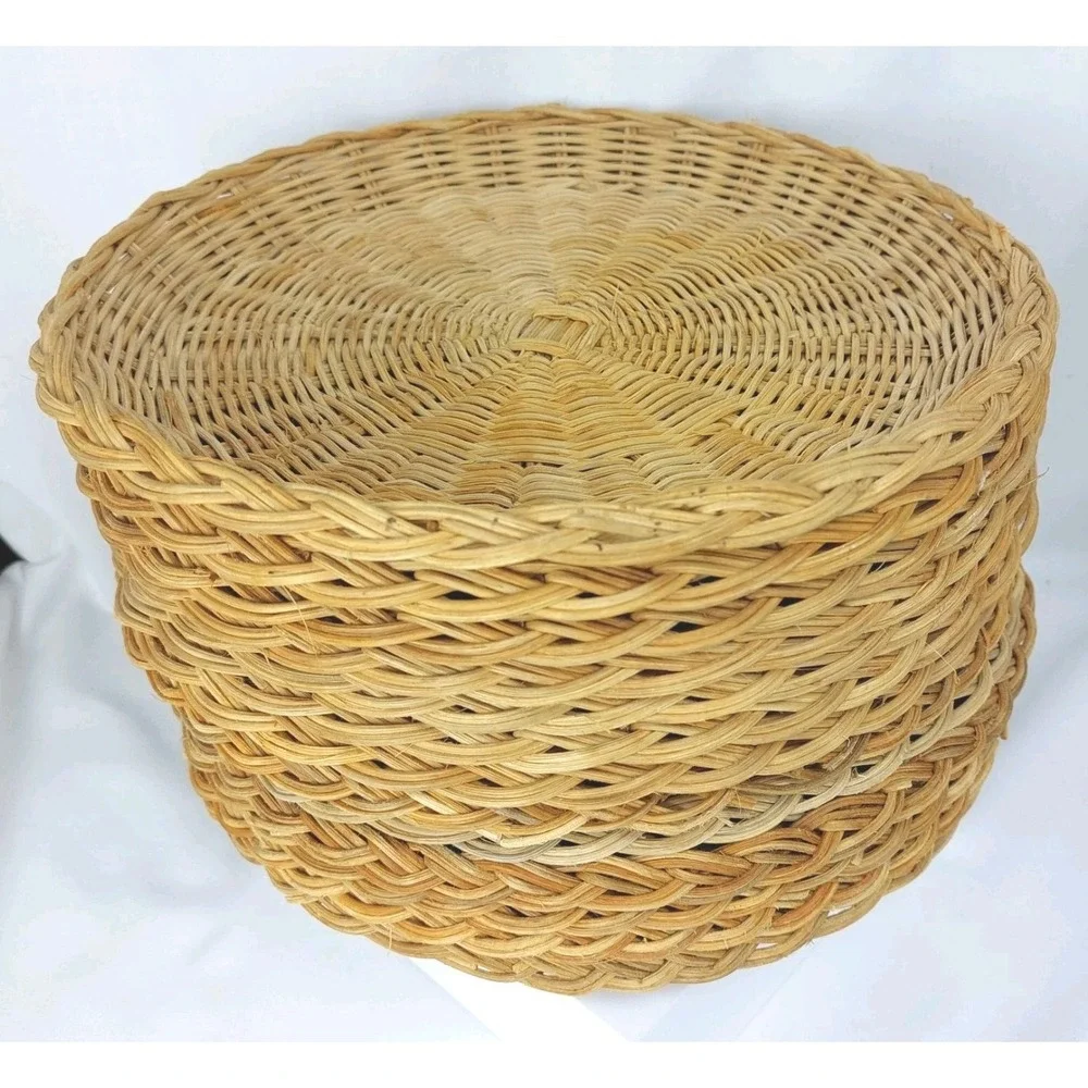 13 -Vintage Wicker Rattan Paper Disposable Plate Holder 10